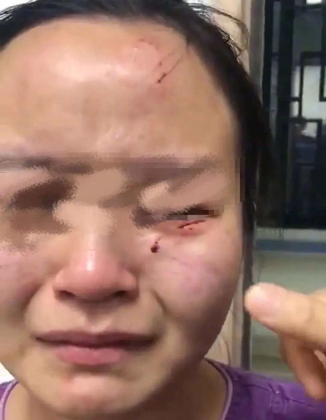 热点生活 第12页